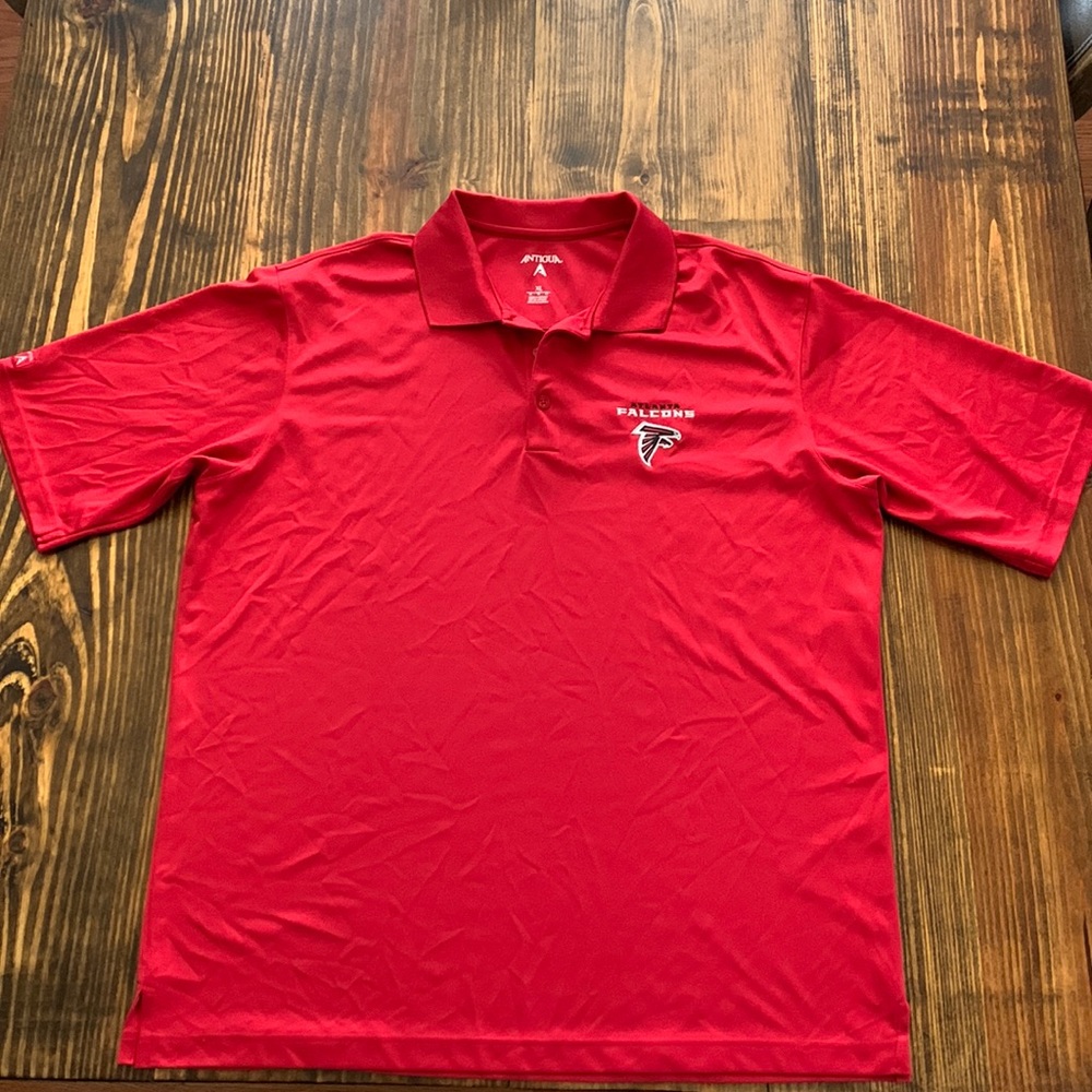 Atlanta Falcons red short sleeve polo. Size XL